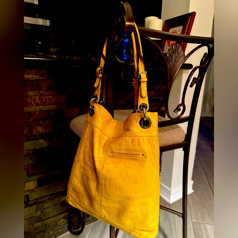 A beautiful bright yellow b Makowski leather bag in very good condition. - Picture 2 of 8